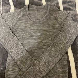 Lululemon Swiftly Tech